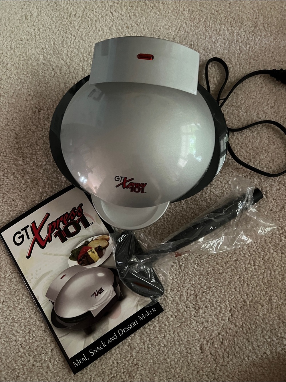 GT Xpress 101 Silver Snack & Dessert Maker- Brand New